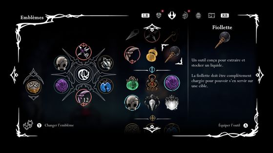Плазмоний в Hollow Knight Silksong: где найти все железы и как работает Флакон 5 Хорнет применяет Флаконетту на синем растении, процесс вытягивания плазмония